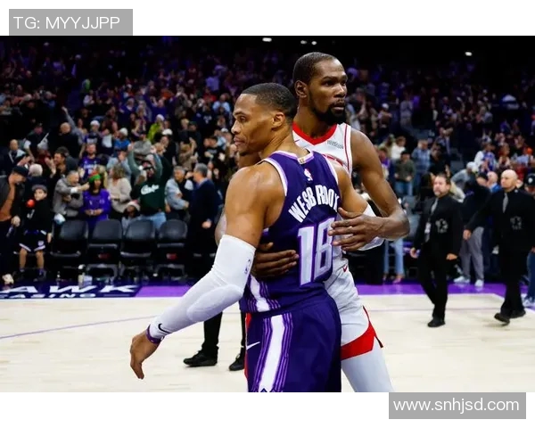 2017年火箭队与太阳队精彩对决录像回放重温比赛经典瞬间