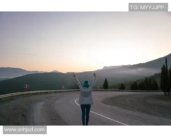 何思雨：在风雨中绽放的坚韧与梦想的追寻之旅